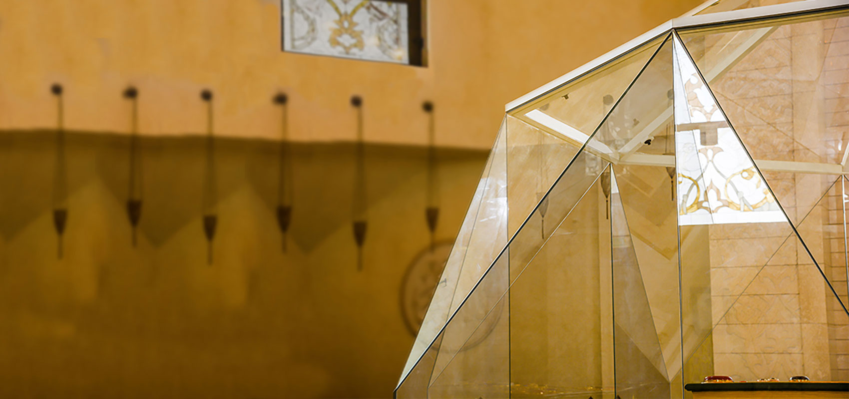 博爾加爾古蘭經(jīng)博物館展柜細(xì)節(jié) 博爾加爾古蘭經(jīng)博物館展柜細(xì)節(jié)