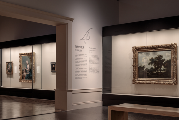 成都博物館展柜實拍效果圖 成都博物館展柜實拍效果圖