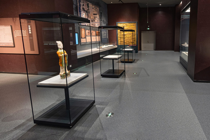 博物館陳列中的燈光運(yùn)用原則 博物館陳列中的燈光運(yùn)用原則